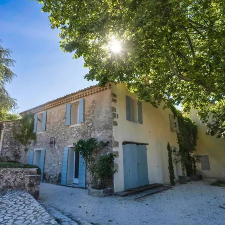 Les Saffres In Holiday home Malaucene
